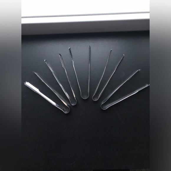 Miniature Tongs - Picture 2 of 3